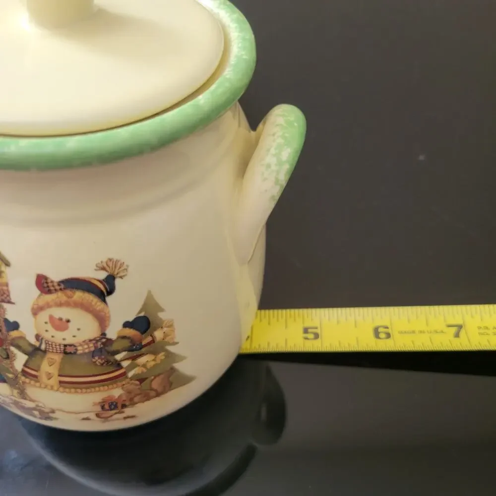 Vintage LTD Commodities LLC Christmas Canister with lid‎ Christmas Snowmen
